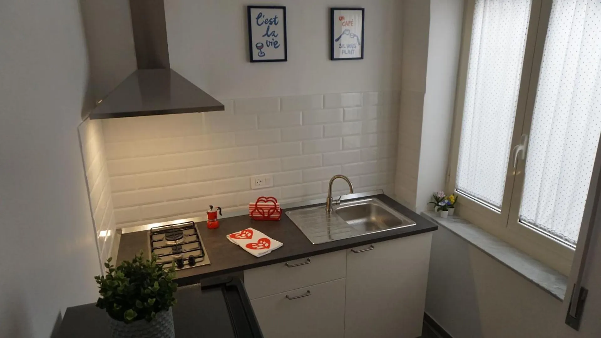 Sirena & Caffe Apartment Naples Italy